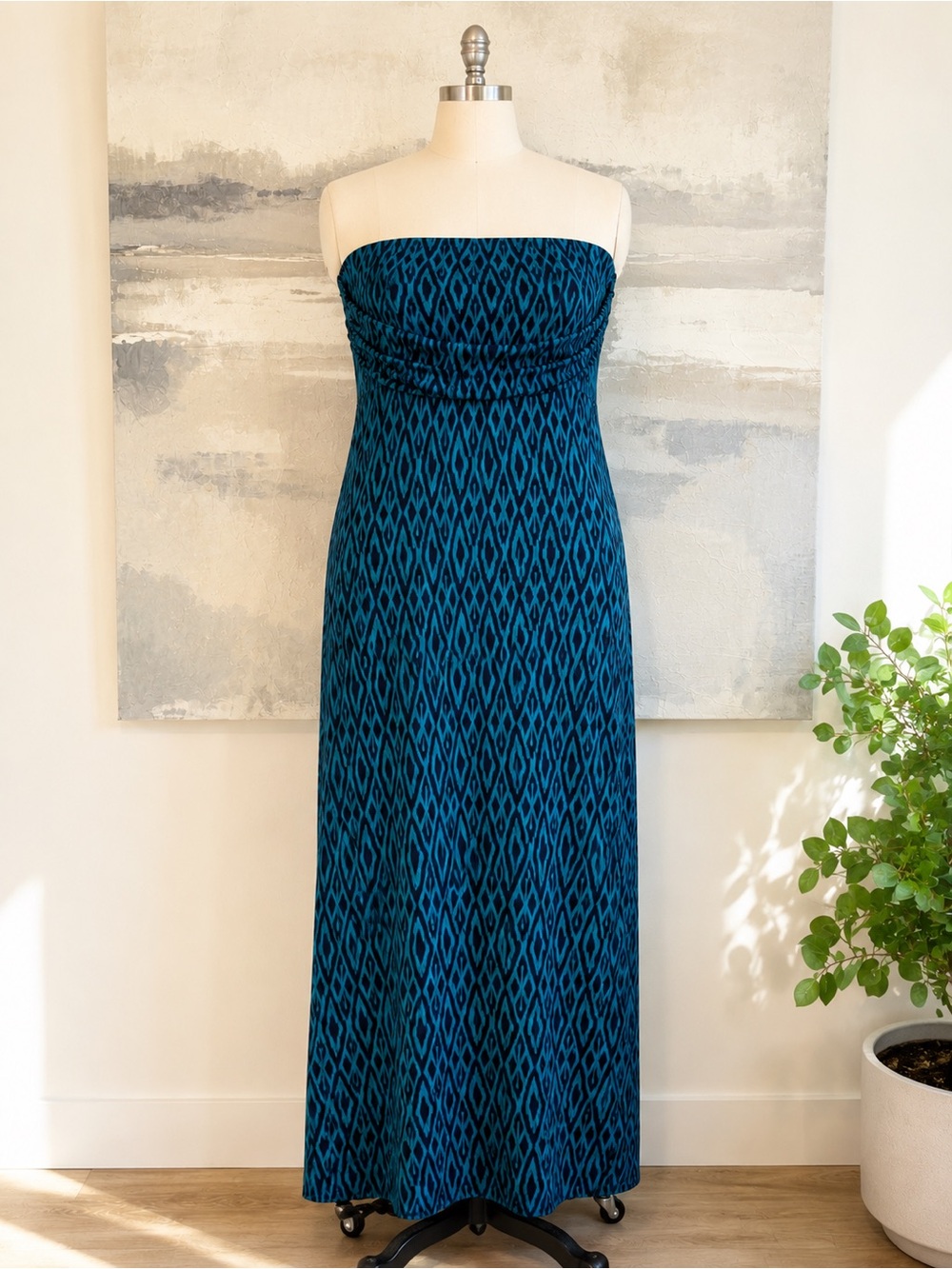 Banana Republic Strapless Maxi Dress XL Blue Teal Ikat Print Stretch No Wrinkle